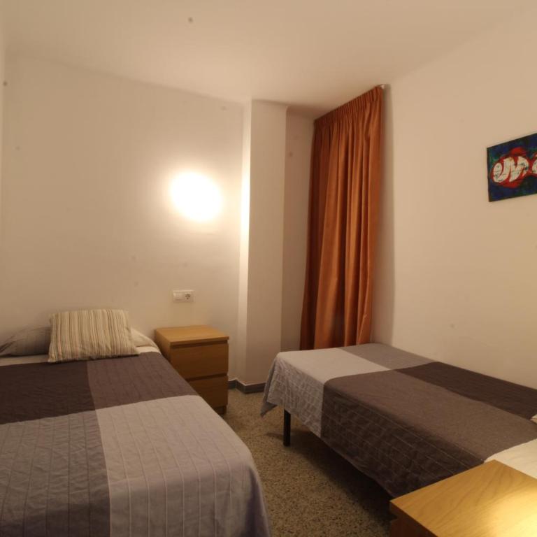 Apartaments El Sorrall - Apartamento de 2 dormitorios con vistas al mar y balcón (4 adultos) - 28