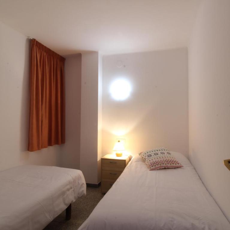 Apartaments El Sorrall - Apartamento de 2 dormitorios con vistas al mar y balcón (4 adultos) - 25