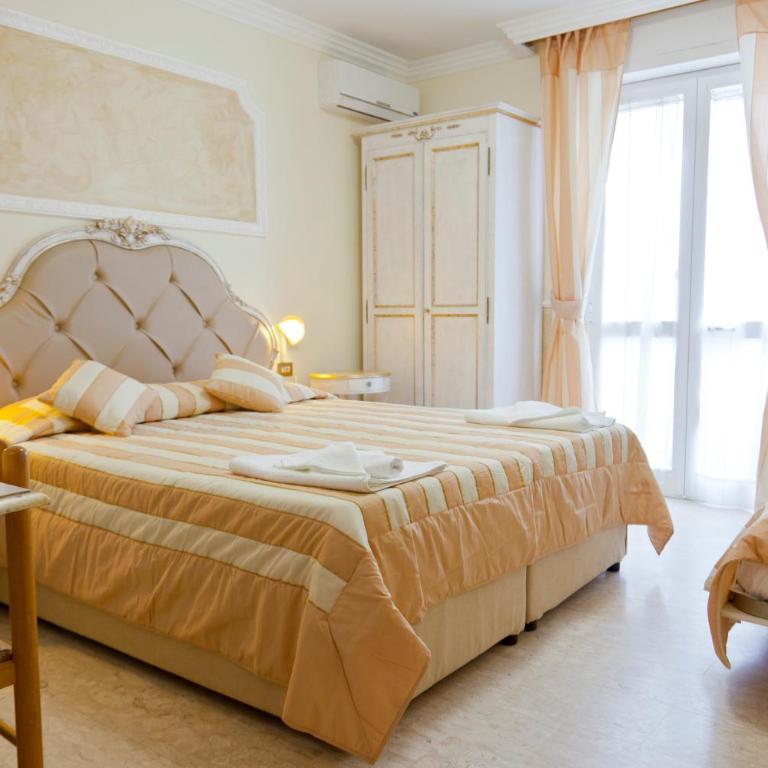 Hotel Tahiti - Camera Tripla Comfort - 2