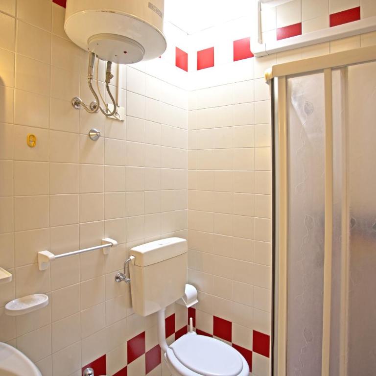 Rialto - Appartamento con 2 Camere da Letto e Balcone - 10