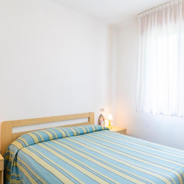 Sporting - Two-Bedroom Apartment with Balcony - 10
