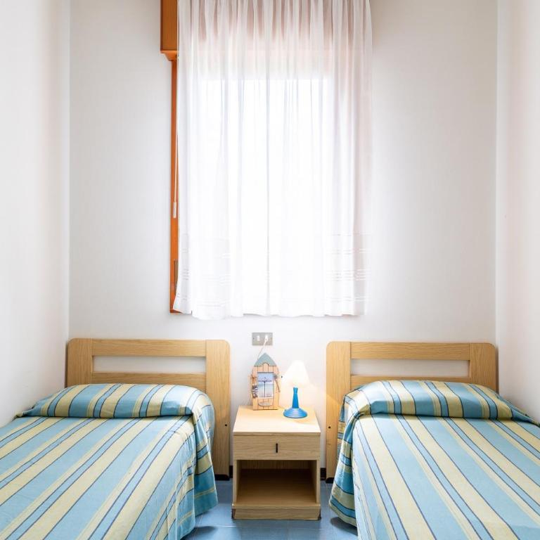 Sporting - Two-Bedroom Apartment - 14