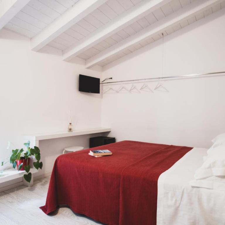 Casa Fola - City Centre Rooms - Camera Matrimoniale Economy - 1