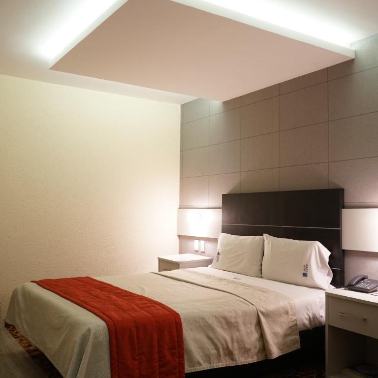 Hotel Monaco - Habitación Individual - 3