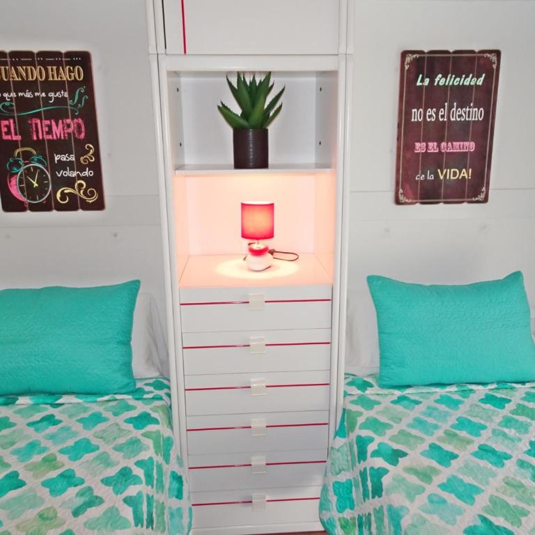 CAPRI GANDIA PRIMERA LÍNEA - Alquiler solo familias - Apartamento de 2 dormitorios - 32