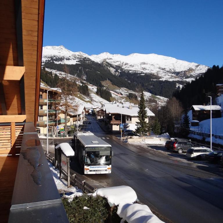 Haus Mittergries - Apartment mit 2 Schlafzimmern und Balkon - 32