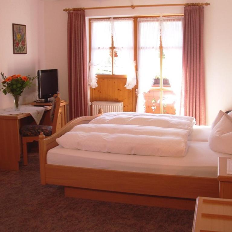 Gästehaus Schwarzlofer - Budget Doppelzimmer - 15