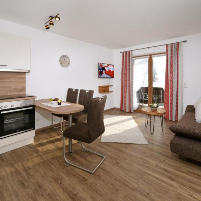 Gästehaus Sonnenhang - Apartment mit Balkon - 4
