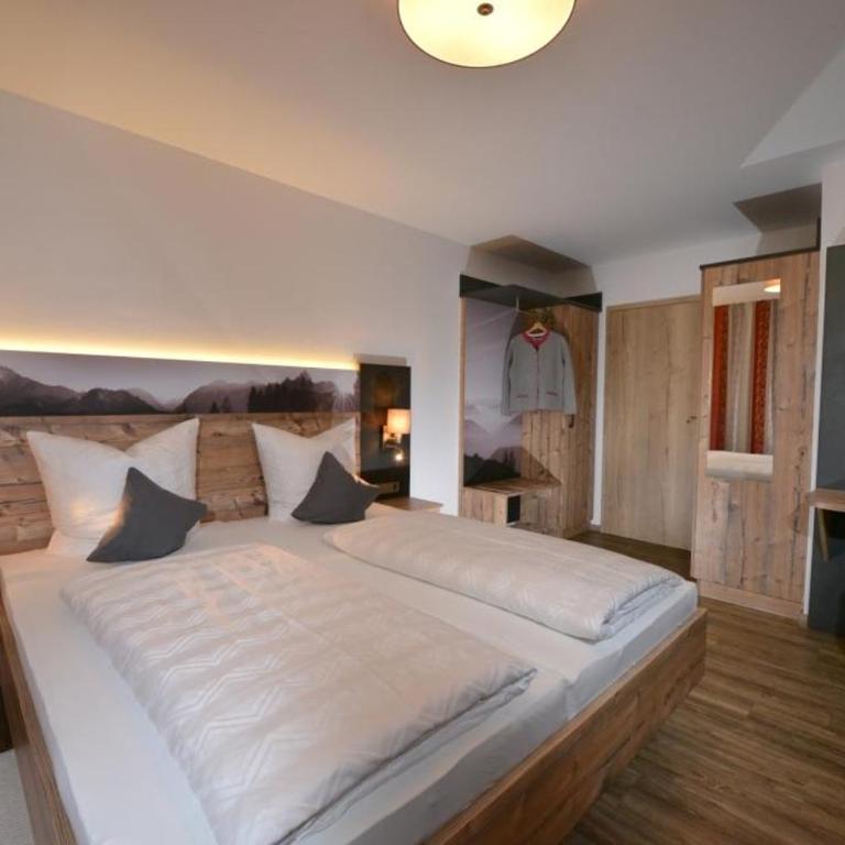 Gästehaus Sonnenhang - Apartment mit Balkon - 7