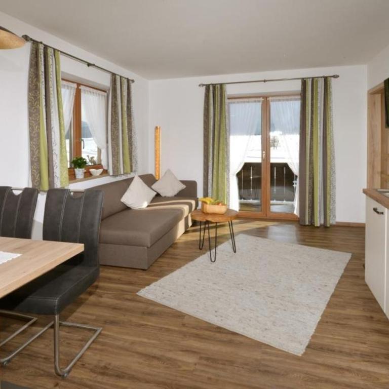 Gästehaus Sonnenhang - Apartment mit Gartenblick - 1