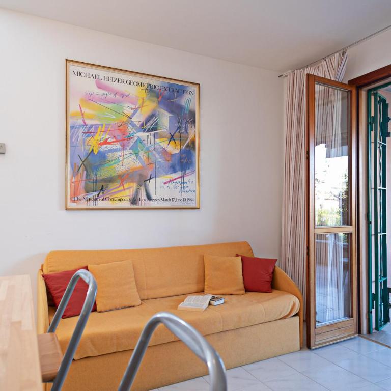 APARTMENT ORTENSIA - Regarda Travel - Appartamento con Vista Piscina - 5