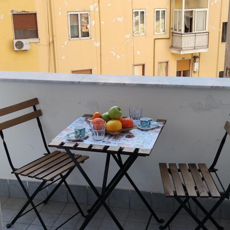 Sweet Napoli - Appartamento con 2 Camere da Letto - 19