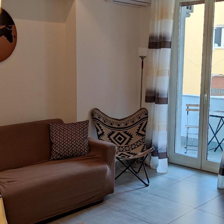 Sweet Napoli - Appartamento con 2 Camere da Letto - 13