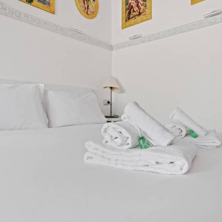 HostMe flat Metro Spagna - Appartamento con 1 Camera da Letto - 6