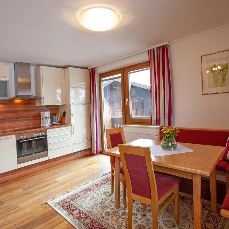 Appartement Bettina Mitterwallner - Apartment mit Blick auf die Berge - 6