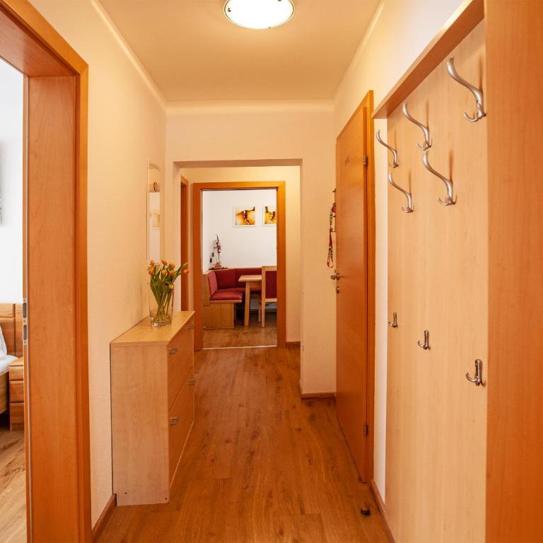Appartement Bettina Mitterwallner - Apartment mit 2 Schlafzimmern - 2
