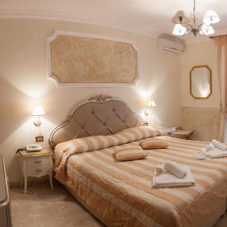 Hotel Tahiti - Camera Matrimoniale Comfort - 11