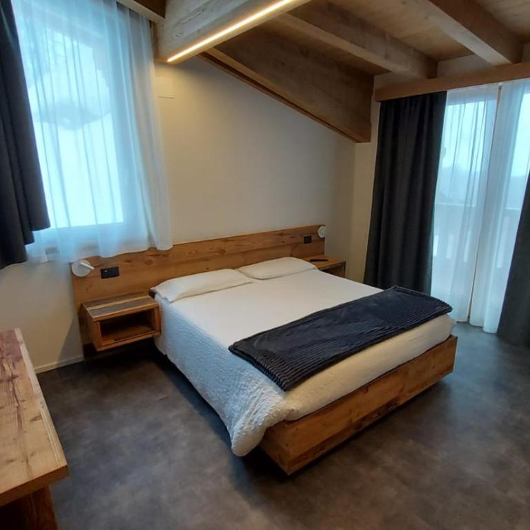 Albergo Alpino - Habitación Doble con balcón - 4