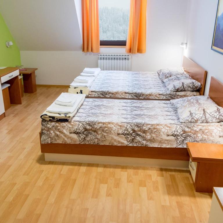 Hotel San - Classic Triple Room - 3