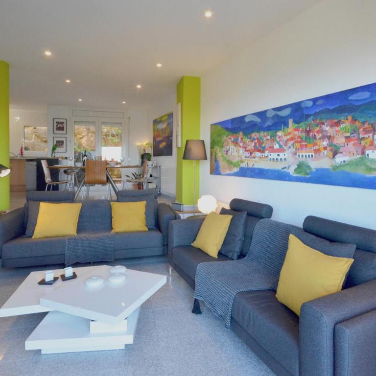 VILLA SANT RAMON - REF 043 - Three-Bedroom House - 3