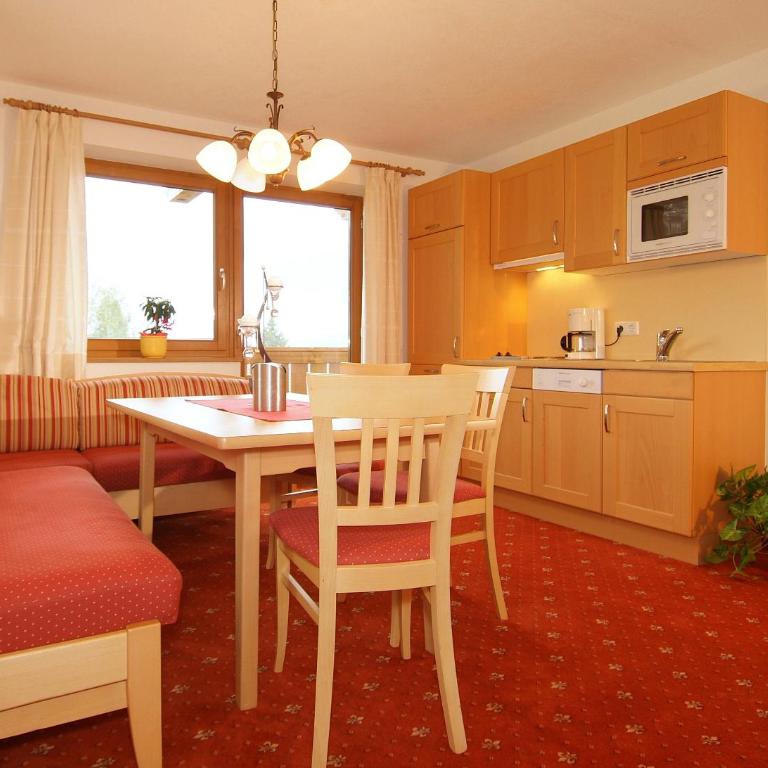 Gästehaus Wöberlerhof - Apartment mit 3 Schlafzimmern und Balkon - 2