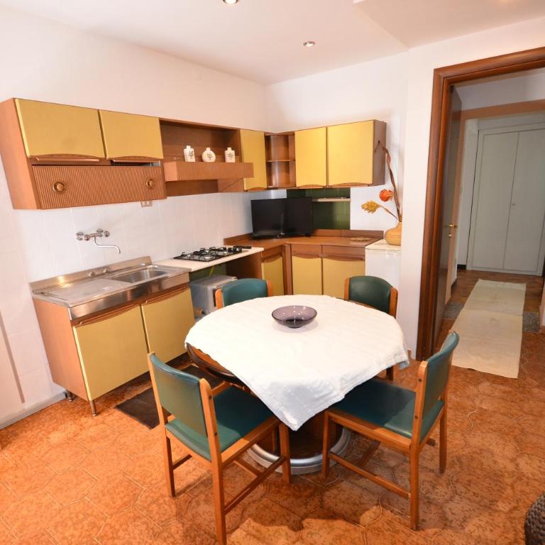 Solemare Accommodation Alghero - Appartamento con 2 Camere da Letto (4 Adulti) - 16