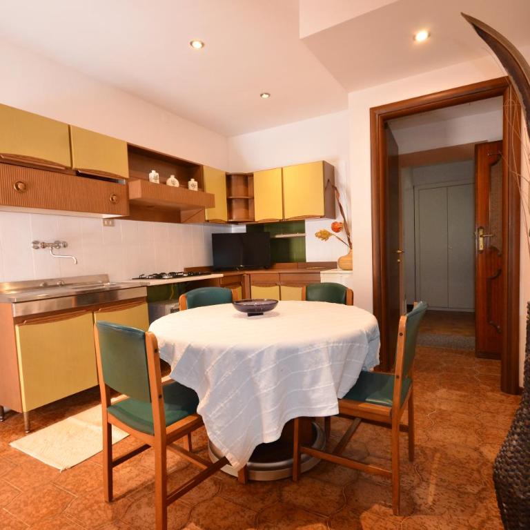 Solemare Accommodation Alghero - Appartamento con 2 Camere da Letto (4 Adulti) - 14