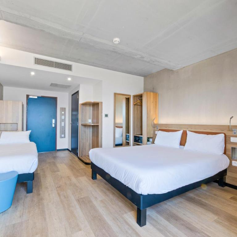 ibis Styles Ajaccio Napoleon - Chambre Double Standard avec Canapé - 11