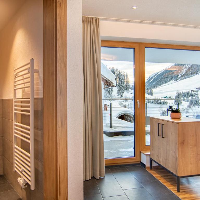 Didis #holidayhome - Doppelzimmer mit Bergblick - 13