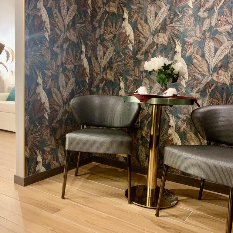 INTOMILAN Galleria Duomo I Boutique & Design Aparthotel - Junior Suite - 9