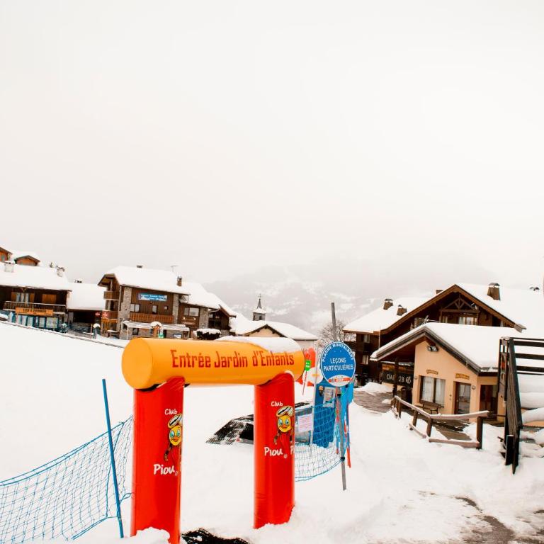 Your apartment near the ski lift - Two-Bedroom Apartment - 23