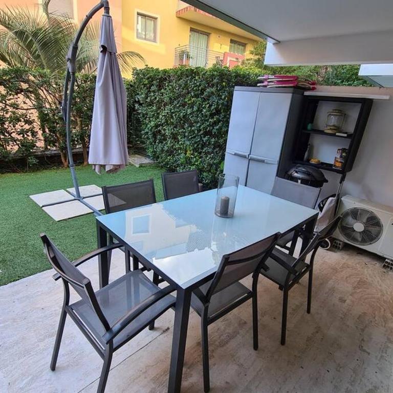 Le Lodge, T2 classé 3 étoiles avec jardin, parking, piscine & mer à 2 pas - Appartement avec Terrasse - 32