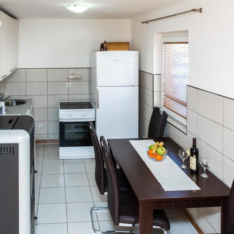 Forest Paradise - four bedroom villa - Vila - 11