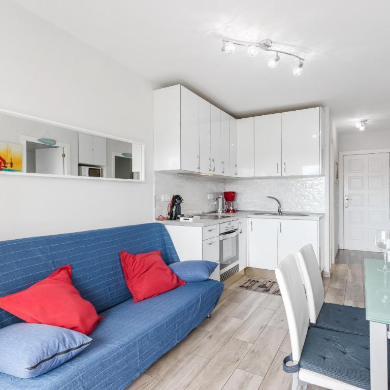 Apartamento El Dorado, Wi-Fi y aparcamiento gratuito - Apartamento de 2 dormitorios - 6