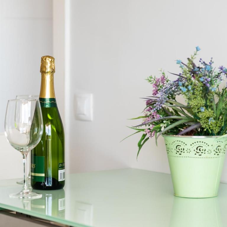 Apartamento El Dorado, Wi-Fi y aparcamiento gratuito - Apartamento de 2 dormitorios - 4