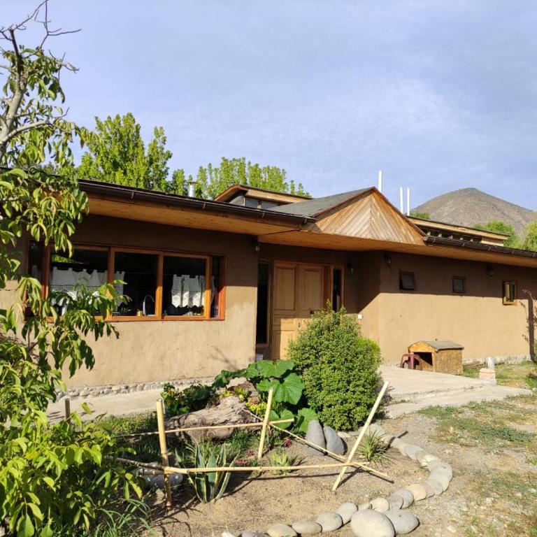 Casa de Adobe Remanso del Espíritu - Three-Bedroom House - 1