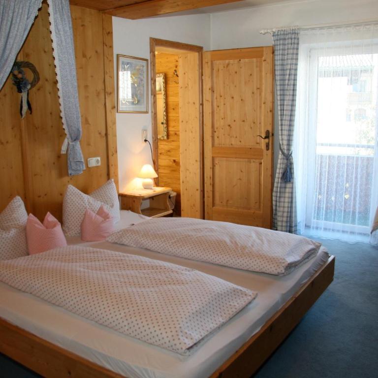 Gasthof Pension Lanzenhof - Doppelzimmer Hartkaiser - 5