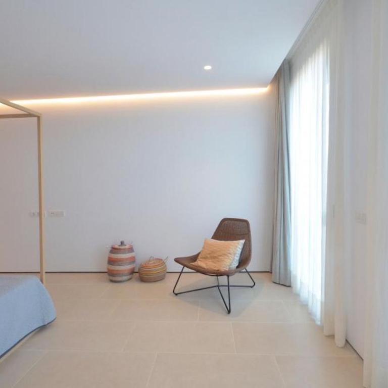 VILLA BONITA - REF 216 - Villa - 27