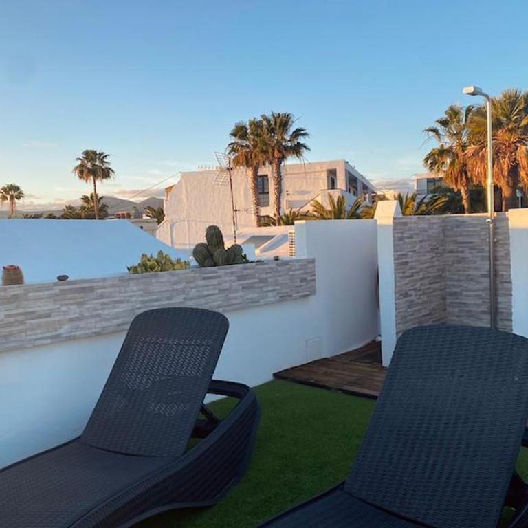 Luxury Two Bed Seaviews - Apartment with Sea View - 24