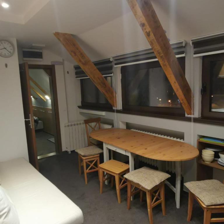 Mali Medved Konaci - Apartman sa 2 Spavaće Sobe - 3