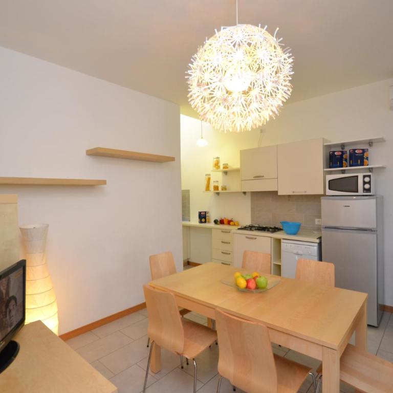 Villa Raffaella - Privat Garden - Casa con 2 Camere da Letto - 3