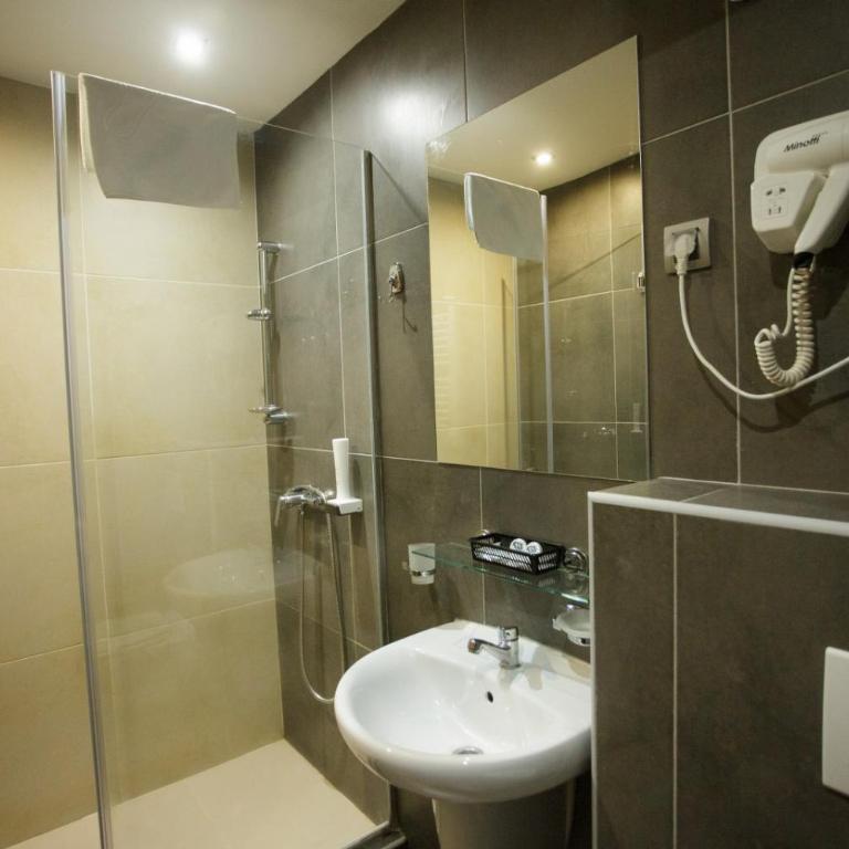 Rtanj Kopaonik Eco Resort & Spa - Superior Triple Room - 1