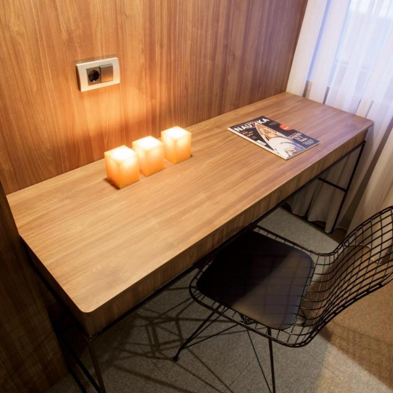 Rtanj Kopaonik Eco Resort & Spa - Comfort Quadruple Room - 3