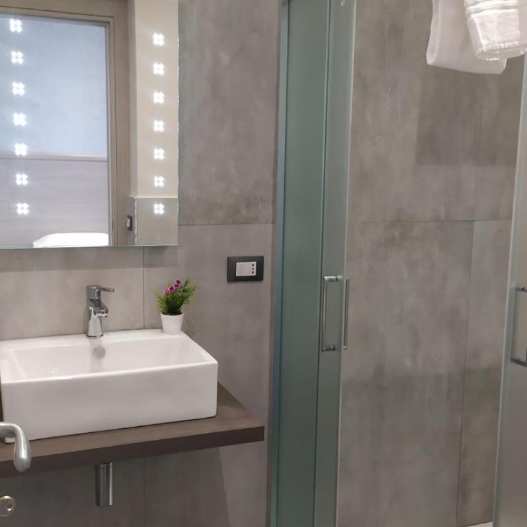 B&B Margherita - Standard Double or Twin Room with Balcony - 18