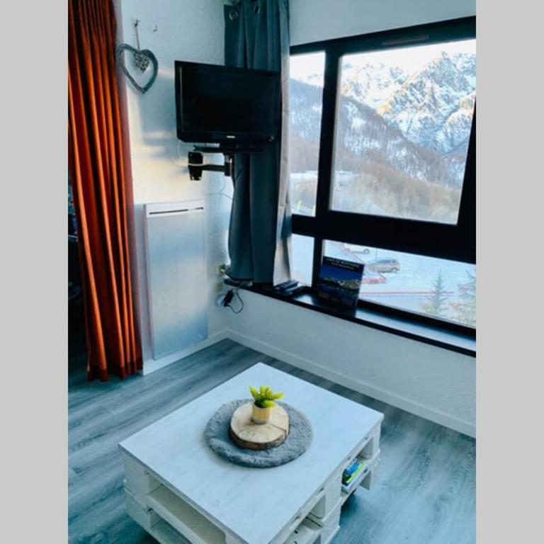 Studio 1600 Pied des pistes avec magnifique vue - Studio-Apartment - 10