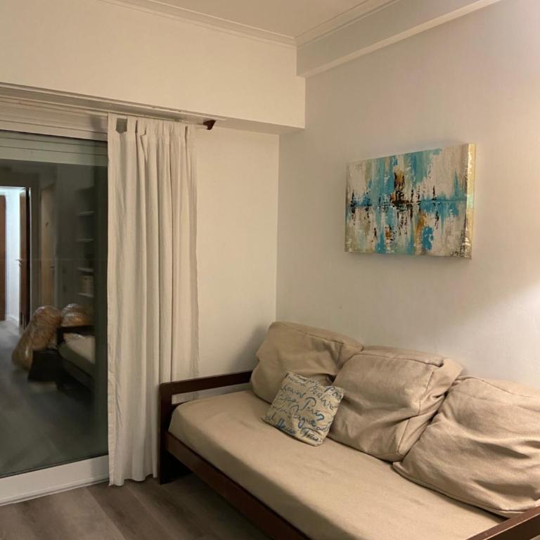 Depto 2 ambientes con terraza - Apartamento - 4