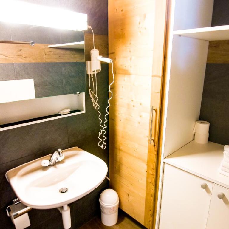 Hotel Central Résidence & spa - Apartment mit 2 Schlafzimmern - Nebengebäude - 1