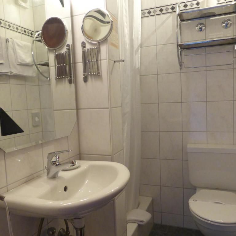Ferienhotel Silberdistel garni - Standard Doppelzimmer - 10