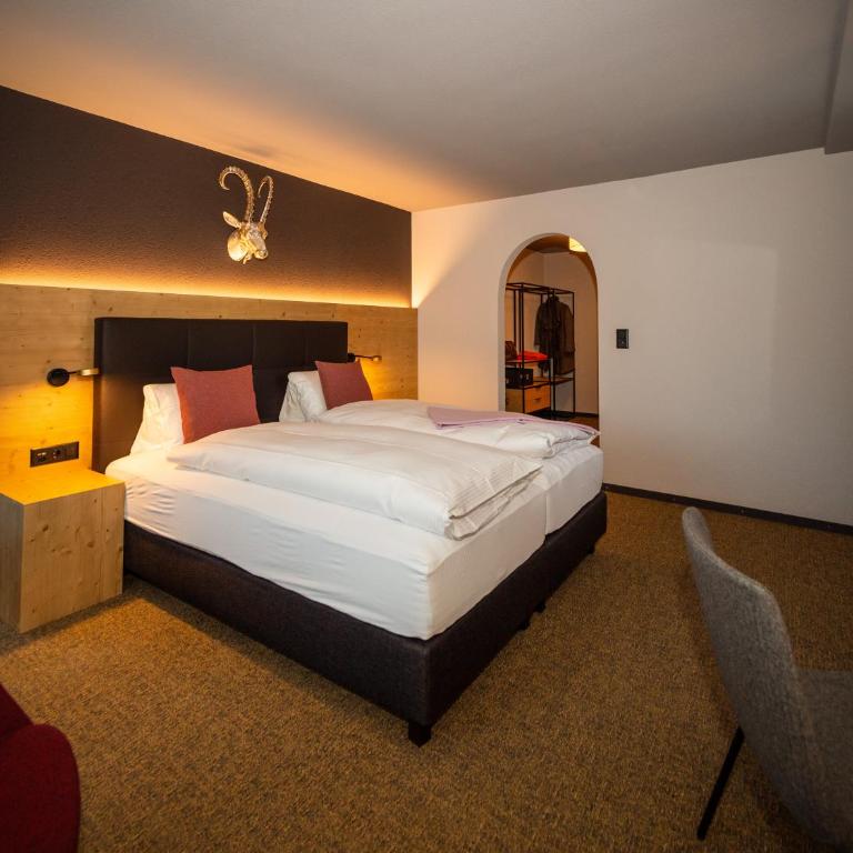 Hotel Parsenn - Deluxe Doppelzimmer - 2