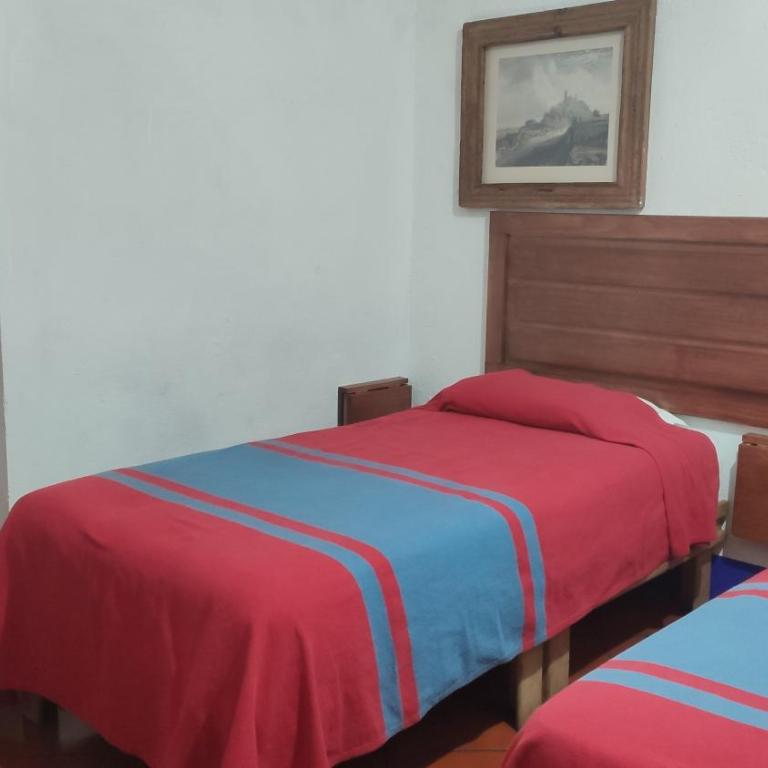 Hotel Suites Del Centro - Classic Quadruple Room - 4